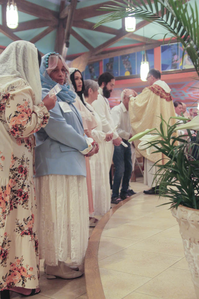 2026-StMary-EasterVigil (113 of 215).jpg